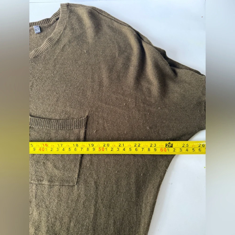 Vince  cashmere silk Olive‎ Knit Sweater